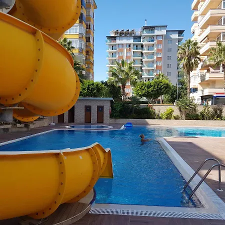 Aparthotel Granada Luxury 800м от пляжа клеопатра Alanya