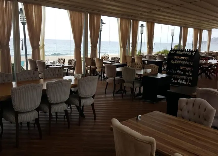 Ξενοδοχείο με διαμερίσματα Granada Luxury 800м от пляжа клеопатра Αλάνια