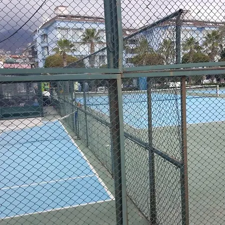 Granada Luxury 800м от пляжа клеопатра